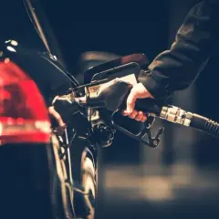 Diesel czy benzyna w 2025? Sprawdź, co wybrać!