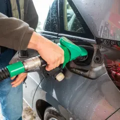 Zatankowałeś benzynę do diesla? Oto jak uratować silnik!