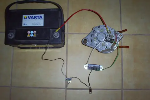 Jak podłączyć alternator? Instrukcja krok po kroku + schematy