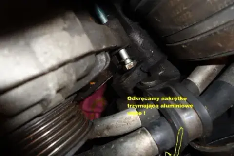 Audi A6 C5 2.4: Jak wyjąć alternator? Poradnik krok po kroku
