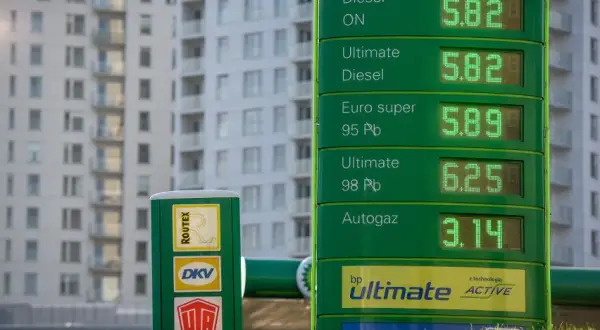 Ile kosztuje litr diesla? Aktualna cena i sposoby na oszczędność